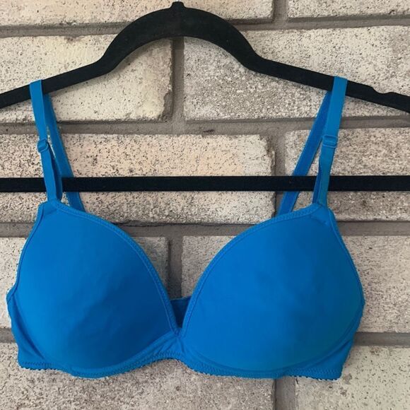 3for$20 bra has underwire 34B - Picture 1 of 3